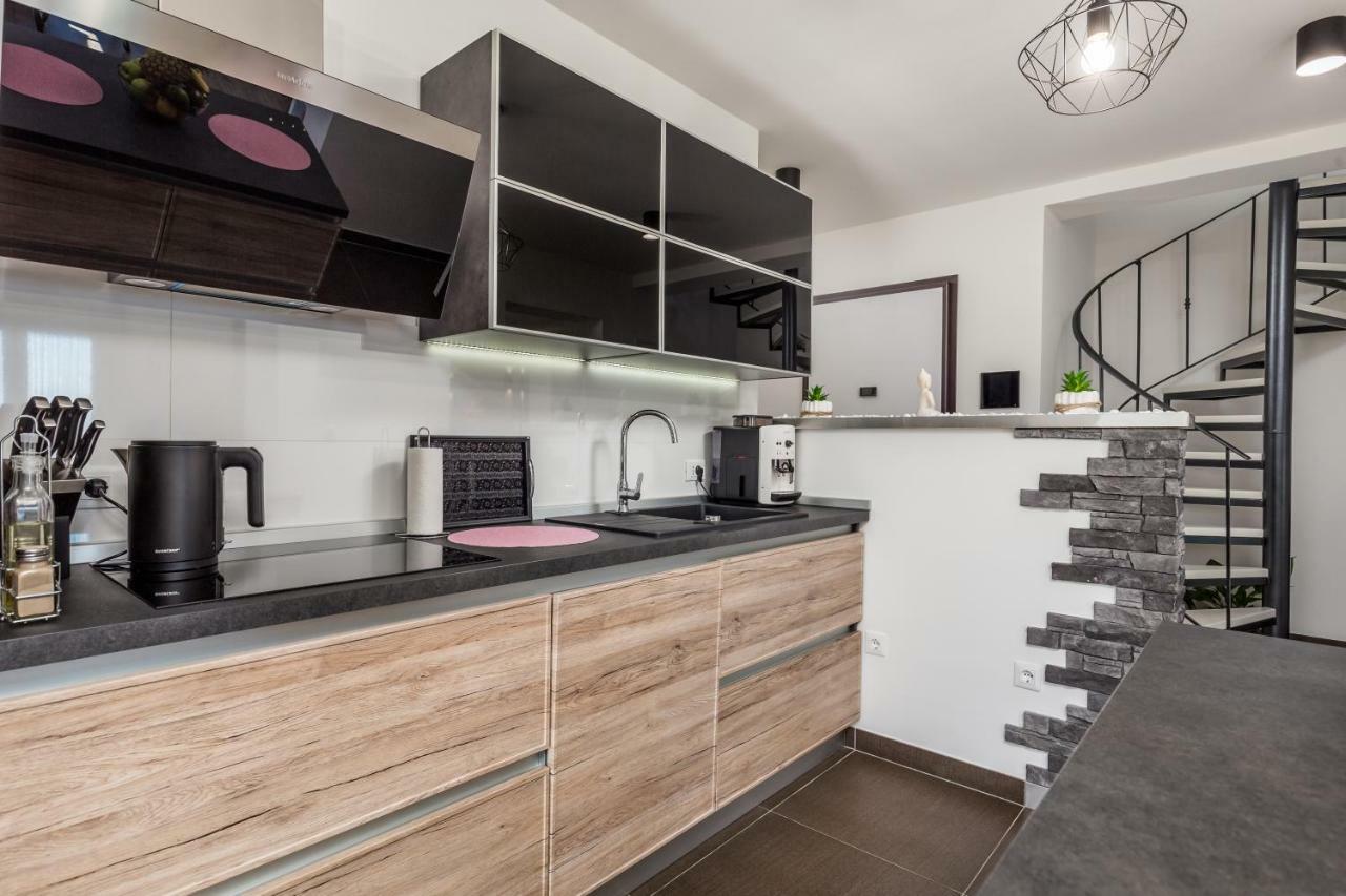 Luxury Apartment La Es Marčelji Eksteriør billede