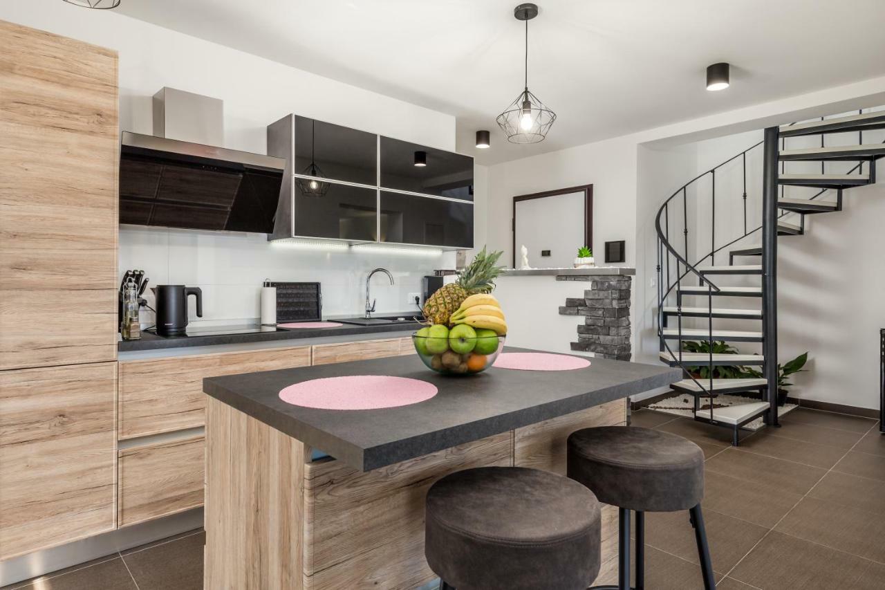 Luxury Apartment La Es Marčelji Eksteriør billede