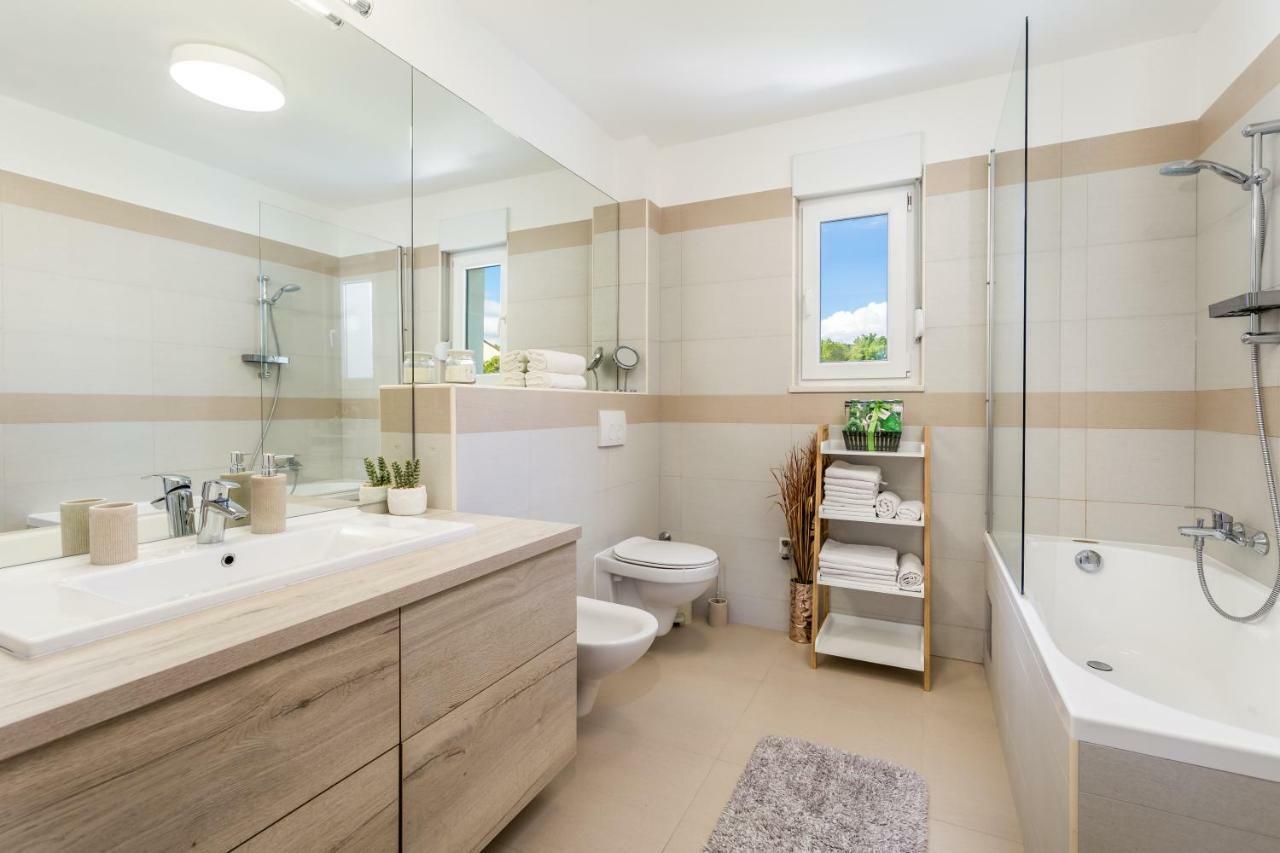 Luxury Apartment La Es Marčelji Eksteriør billede
