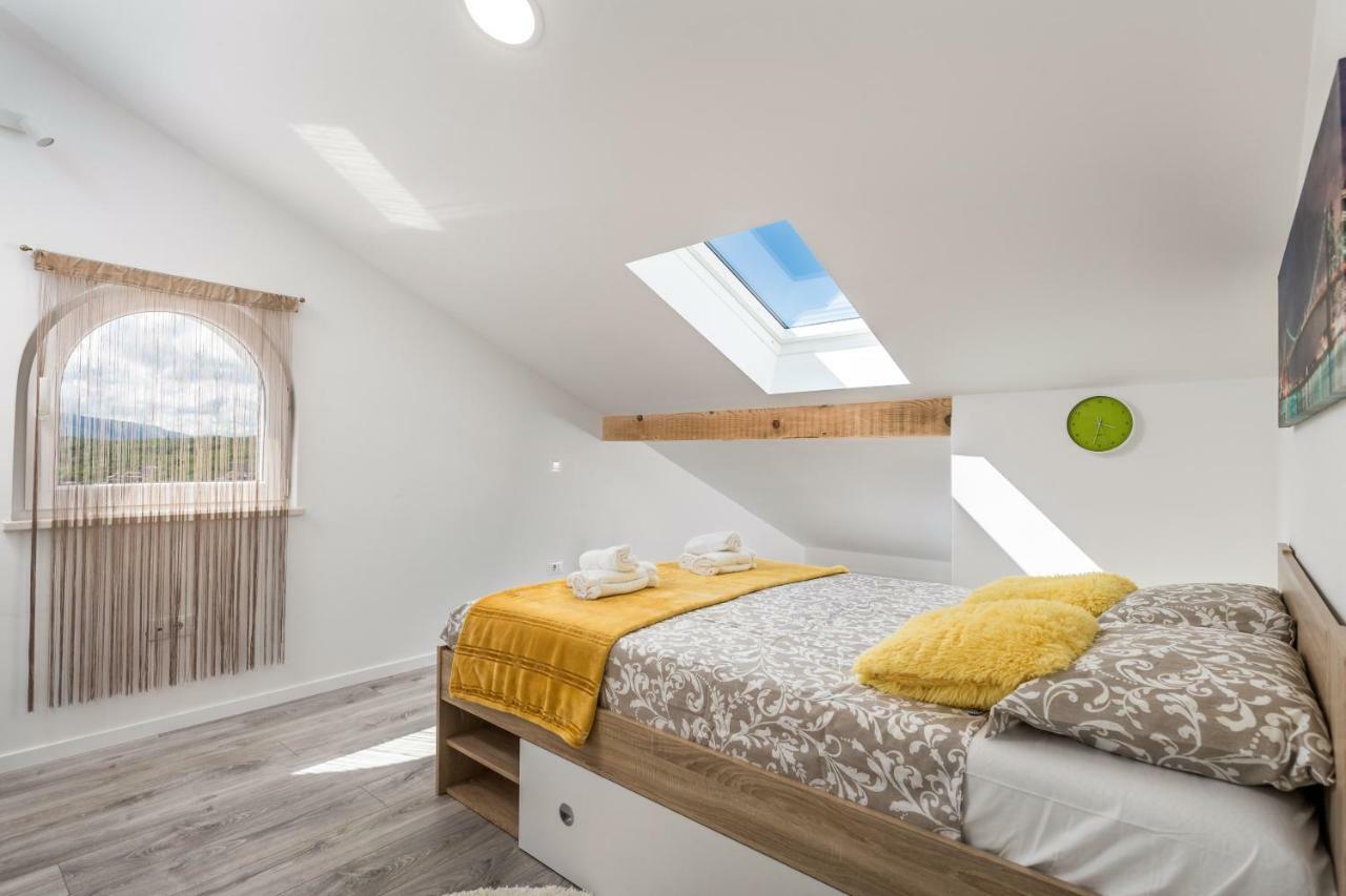 Luxury Apartment La Es Marčelji Eksteriør billede