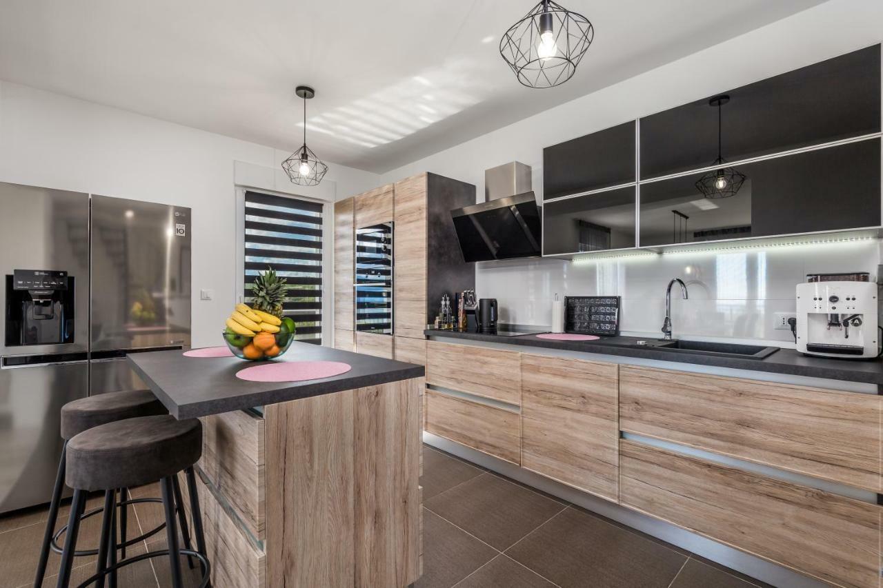 Luxury Apartment La Es Marčelji Eksteriør billede